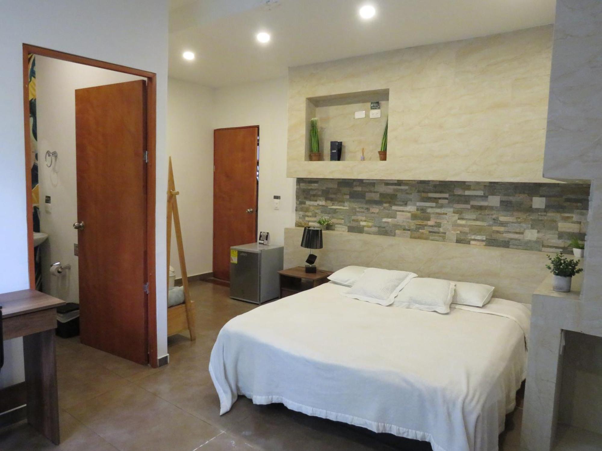 Albore Hostal Pereira Zewnętrze zdjęcie